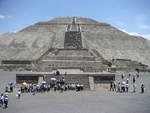 Thumbnail de 2003-04-05 Pirámide del Sol Teotihuacán.JPG (695 KB)